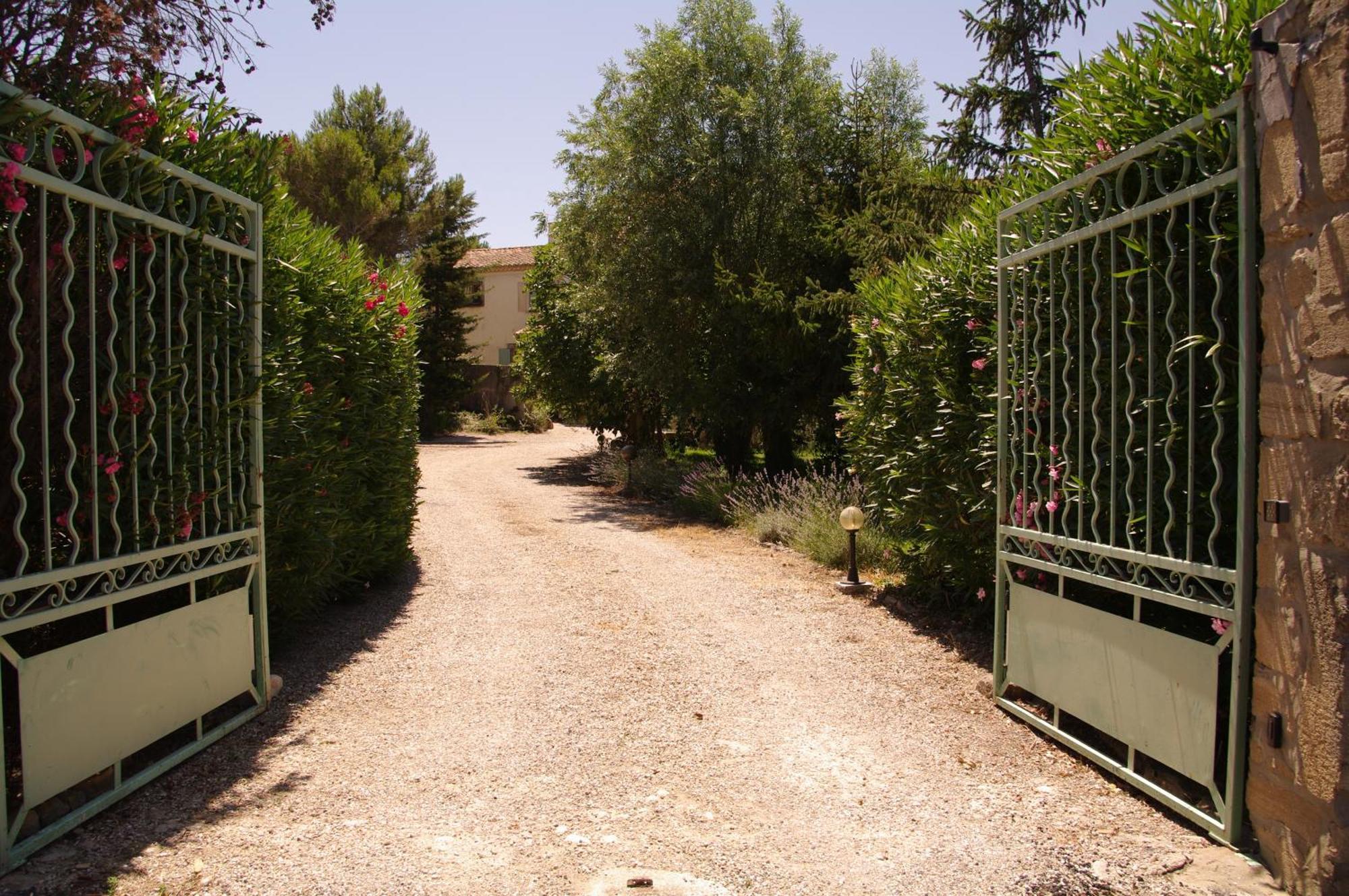 Residence Le Saint Victor Fontvieille Luaran gambar